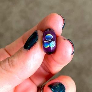 COPY - Pandora-like pansy bead. Fits on Pandora bracelet